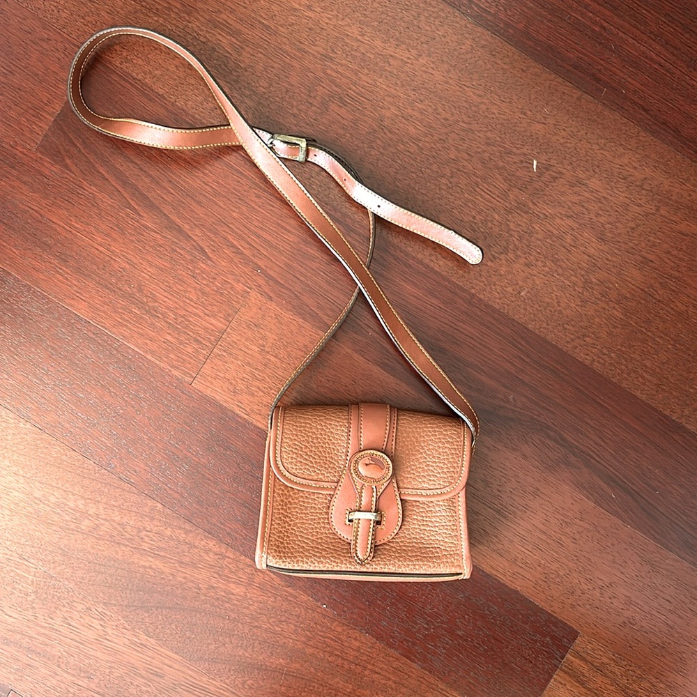 Dooney and Bourke leather small bag